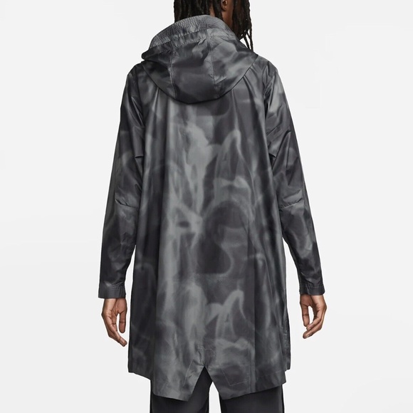 NWT men's medium nike Repel F.C. Woven Graphic Football Parka DV9755-068 - Picture 7 of 8